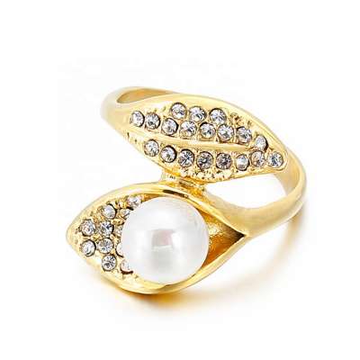 MECYLIFE 18K Gold Plated Stainless Steel Crystal Ring Dainty Fashion Pearl Ring Women